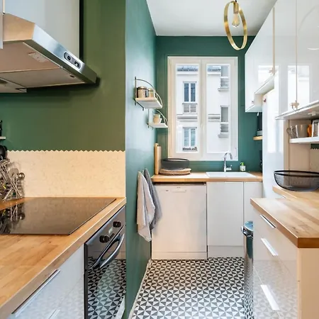 Stunningly Radiant 2bd Apartmentmenilmontant Appartement